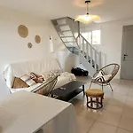 Vakantiehuis Duplex 45m2 Avec Jardin A 150m De La *